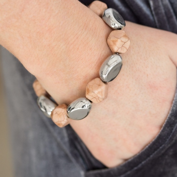 paparazzi Jewelry - Rock Candy Canyons - Brown Bracelet paparazzi Jewelry - Rock Candy Canyons - Brown Bracelet